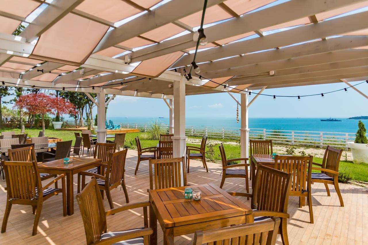 St Anastasia Hotel Burgas Exterior photo